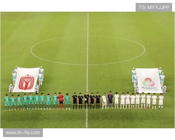 煤业集团足球赛激战正酣展现职工团结拼搏精神风貌盛况空前绝后亮